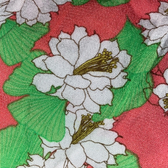 Floral shorts - Picture 2 of 3